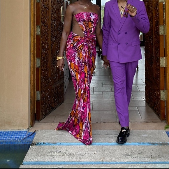 Double breast men suit - Picture 2 of 2